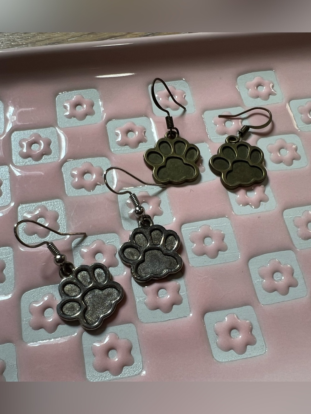 2 Pair- Paw Print Earrings Bundle 🐾